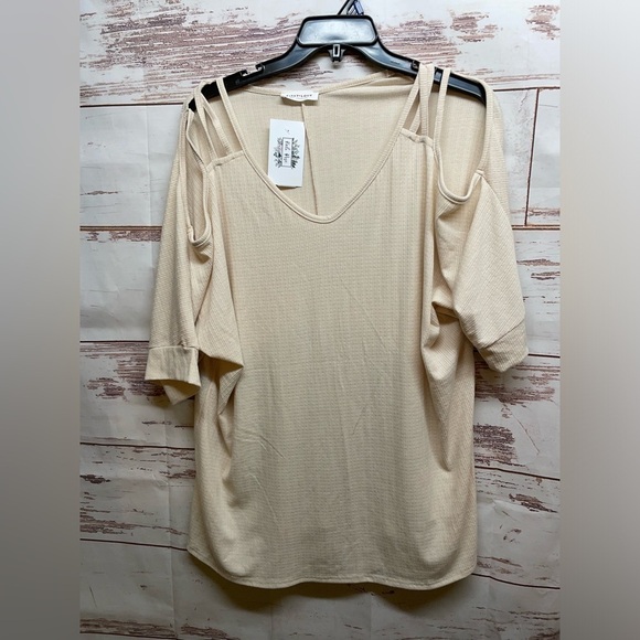 😍Plus size top in new condition whit tags - Picture 1 of 3